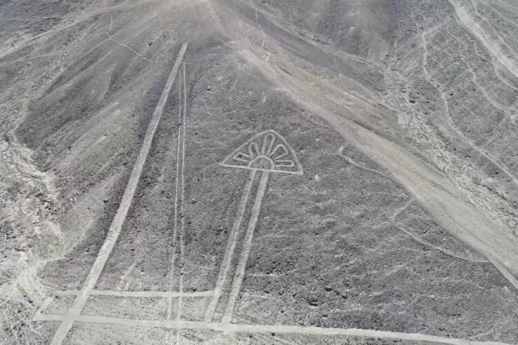 NEVEROVATNO OTKRIĆE U PERUU! Otkriveno 50 misterioznih džinovskih crteža, vidljivih samo iz vazduha! NOVE NASKA LINIJE